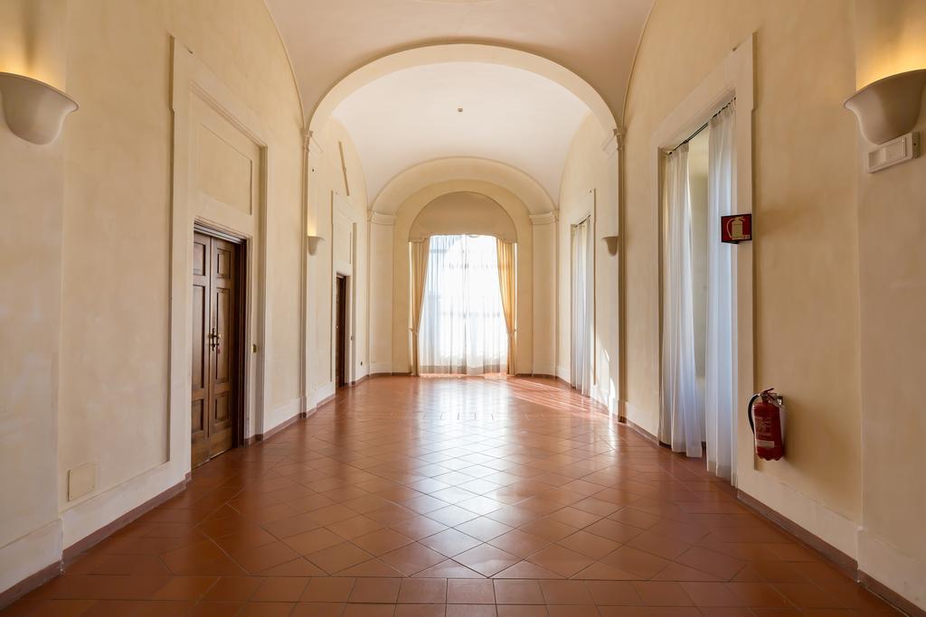 Domus Sessoriana Bed & Breakfast Rome Bagian luar foto