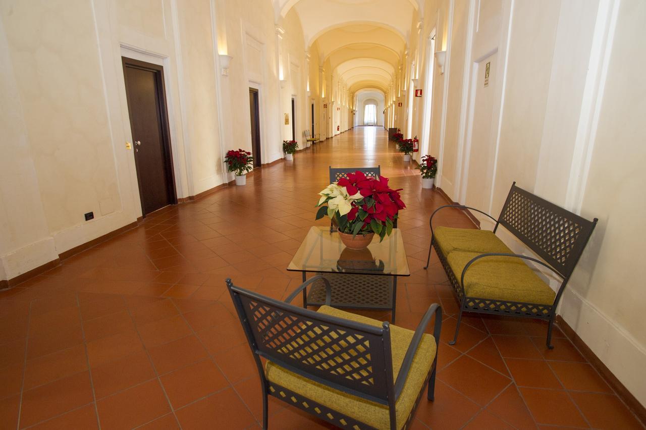 Domus Sessoriana Bed & Breakfast Rome Bagian luar foto